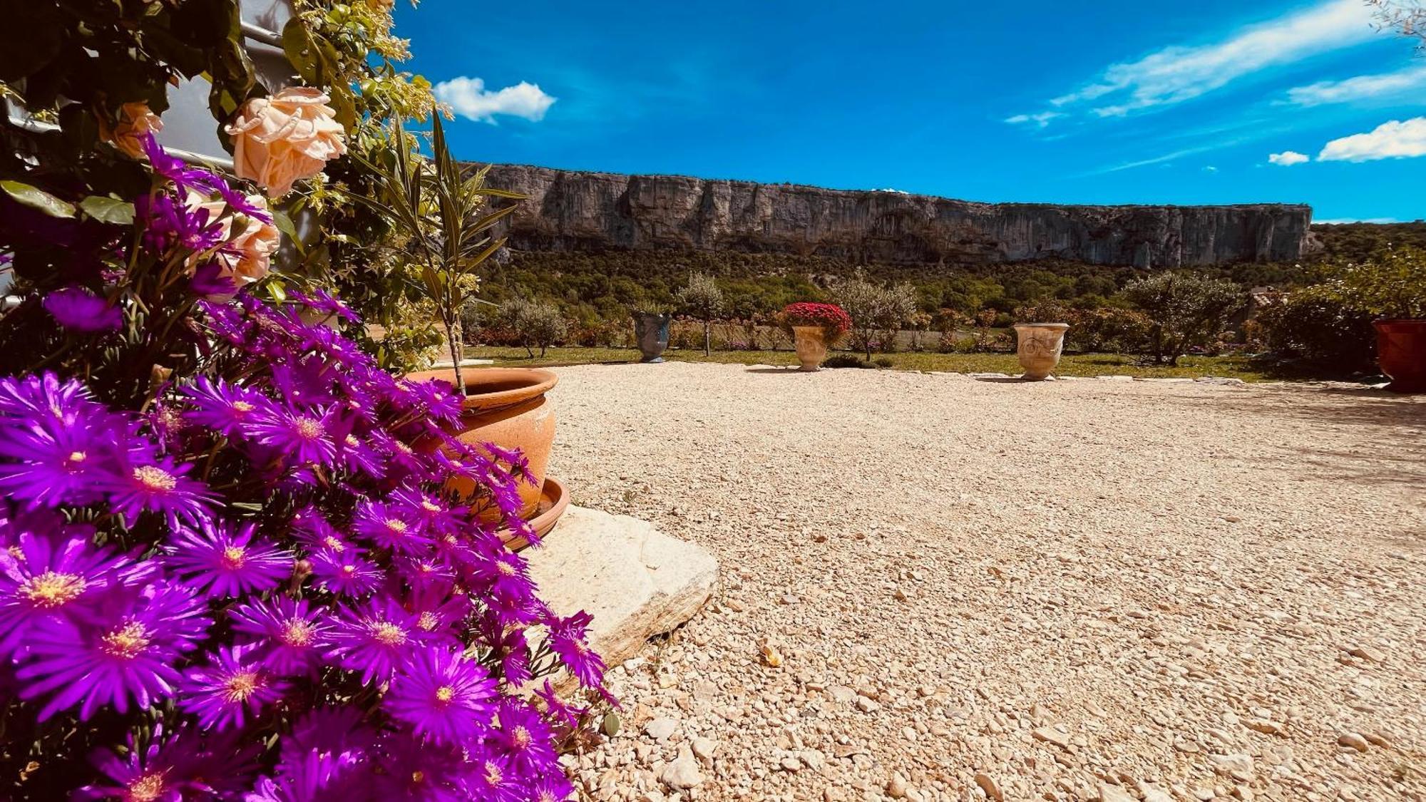 Gite La Madeleine Du Luberon. Villa Lioux Buitenkant foto